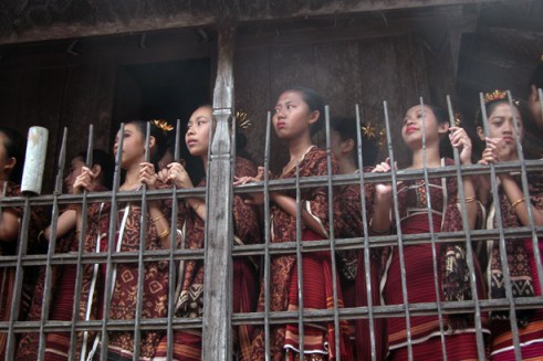 his is a way to show their male prowess to the village, especially the young single ladies watching the competition.  (Photo by Maria Bakkalapulo)